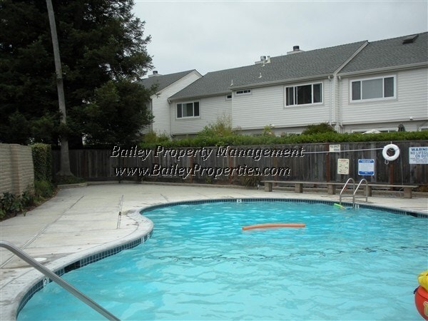 Building Photo - Heart of Capitola
