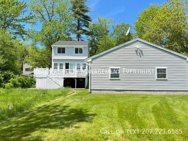 Building Photo - 80 Vista Dr