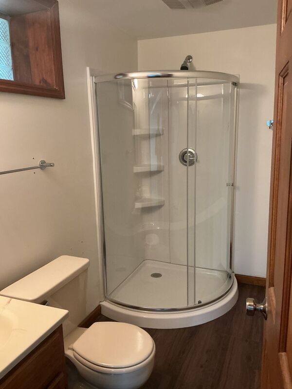 Building Photo - 1851 Foxhollow Dr