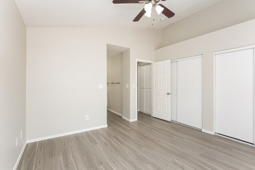 Building Photo - 6102 Giant Forest Ln