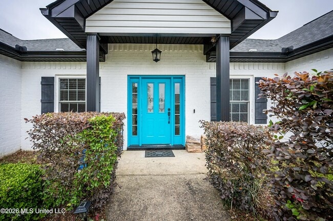 Building Photo - 15208 Lisa Dr