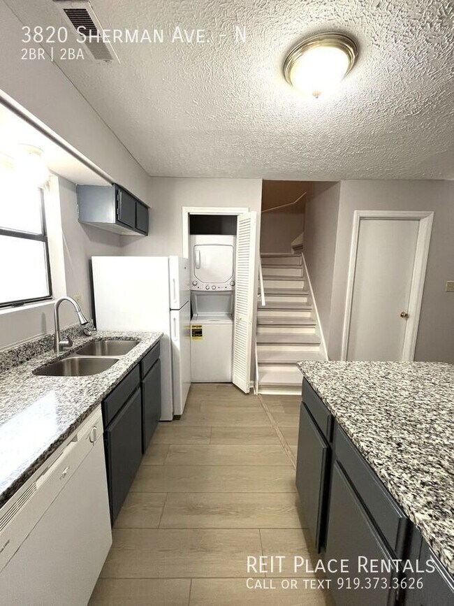 Building Photo - 3820 Sherman Ave