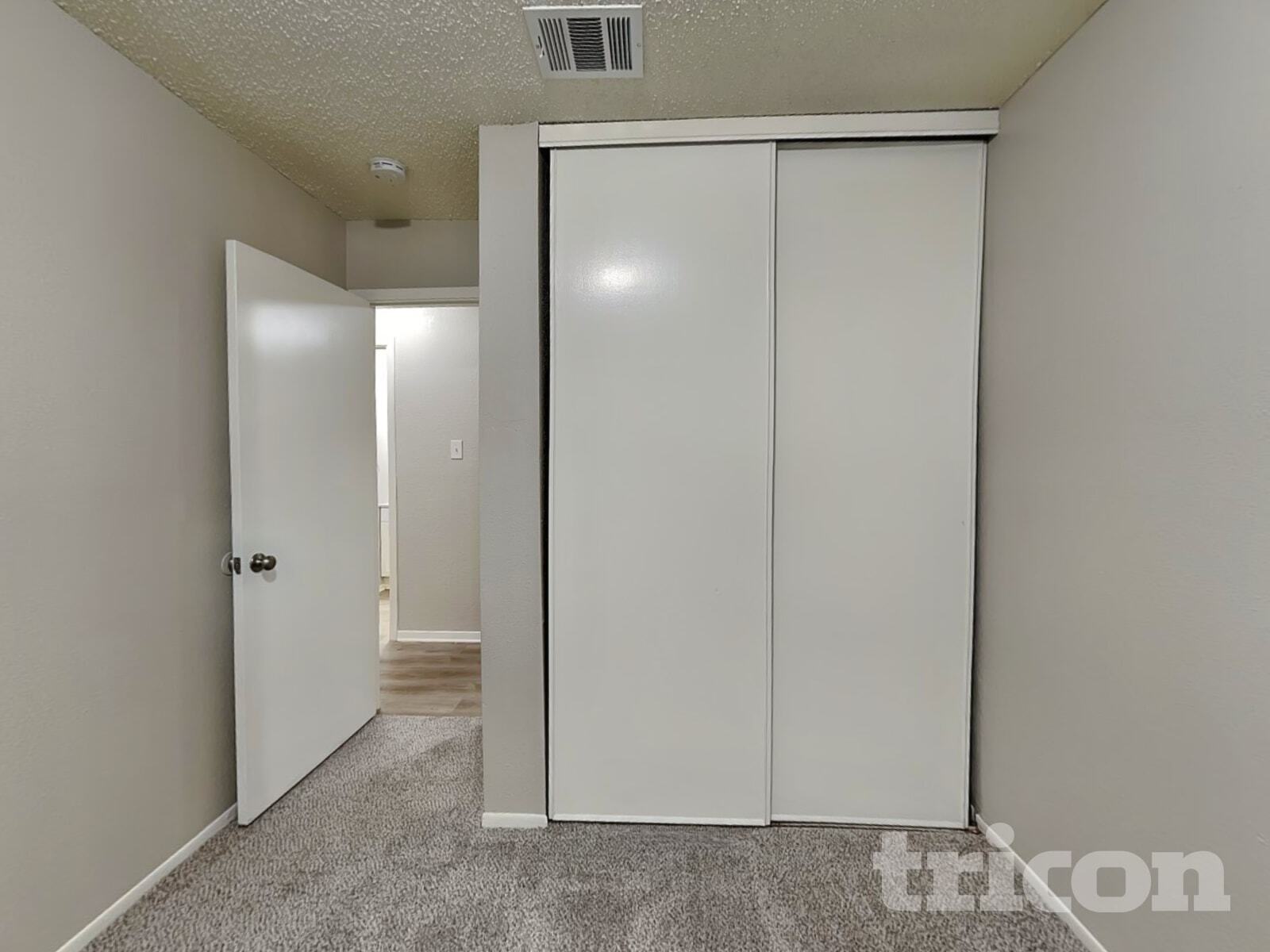 Building Photo - 9506 Sugarloaf Dr