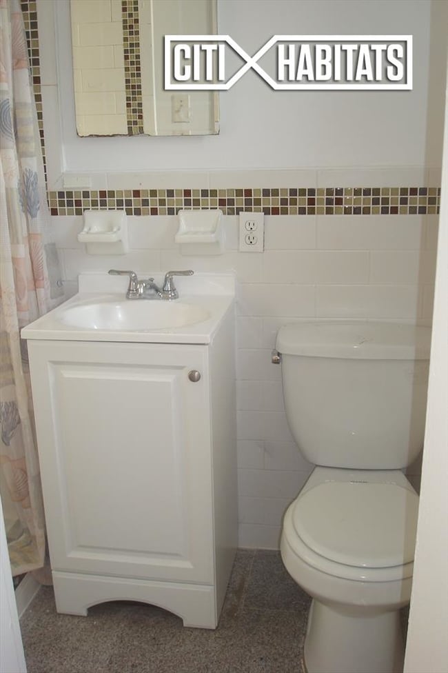 Building Photo - 88-11 Sutphin Blvd