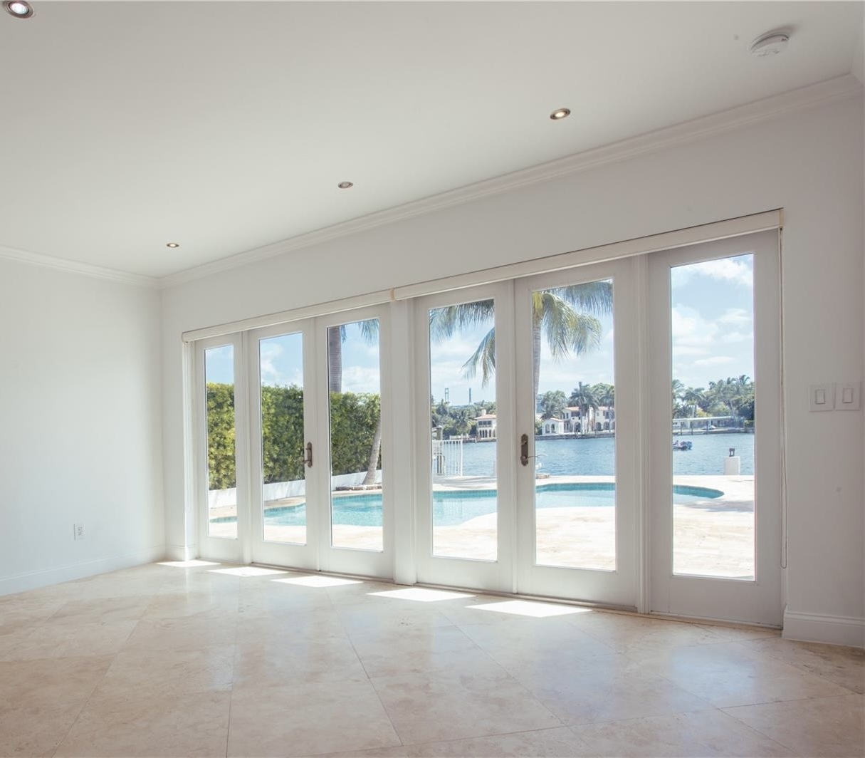 Building Photo - 72 S Hibiscus Dr