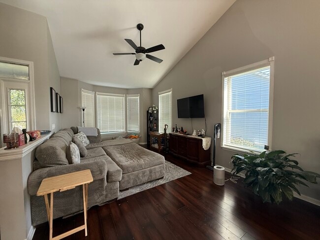 Building Photo - 2904 Arbor Ln