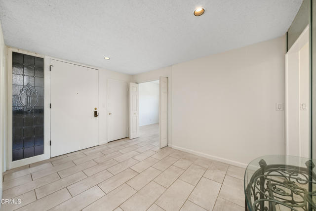 Building Photo - 111 S Orange Grove Blvd