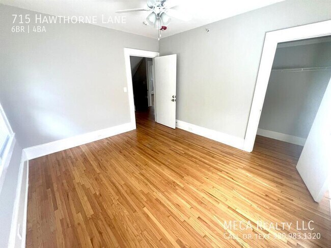 Building Photo - 715 Hawthorne Ln