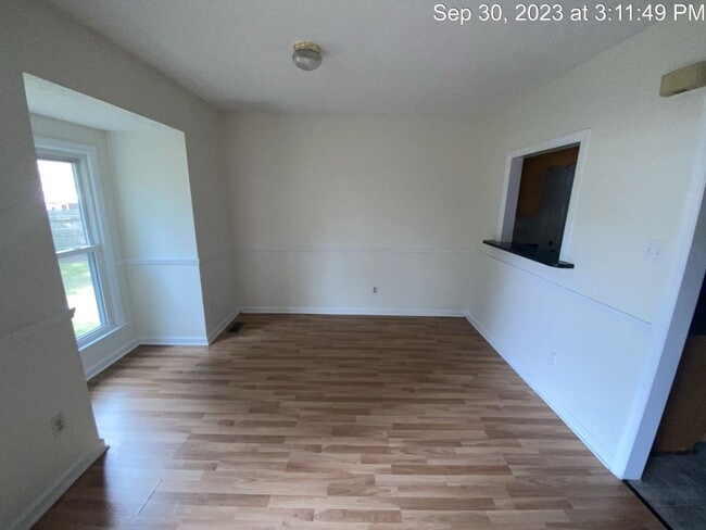 Building Photo - 912 Drew Ct