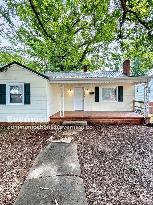Building Photo - 2823 N Glenn Ave