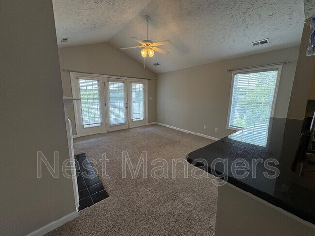 Building Photo - 3330 Harbour Pointe Pl