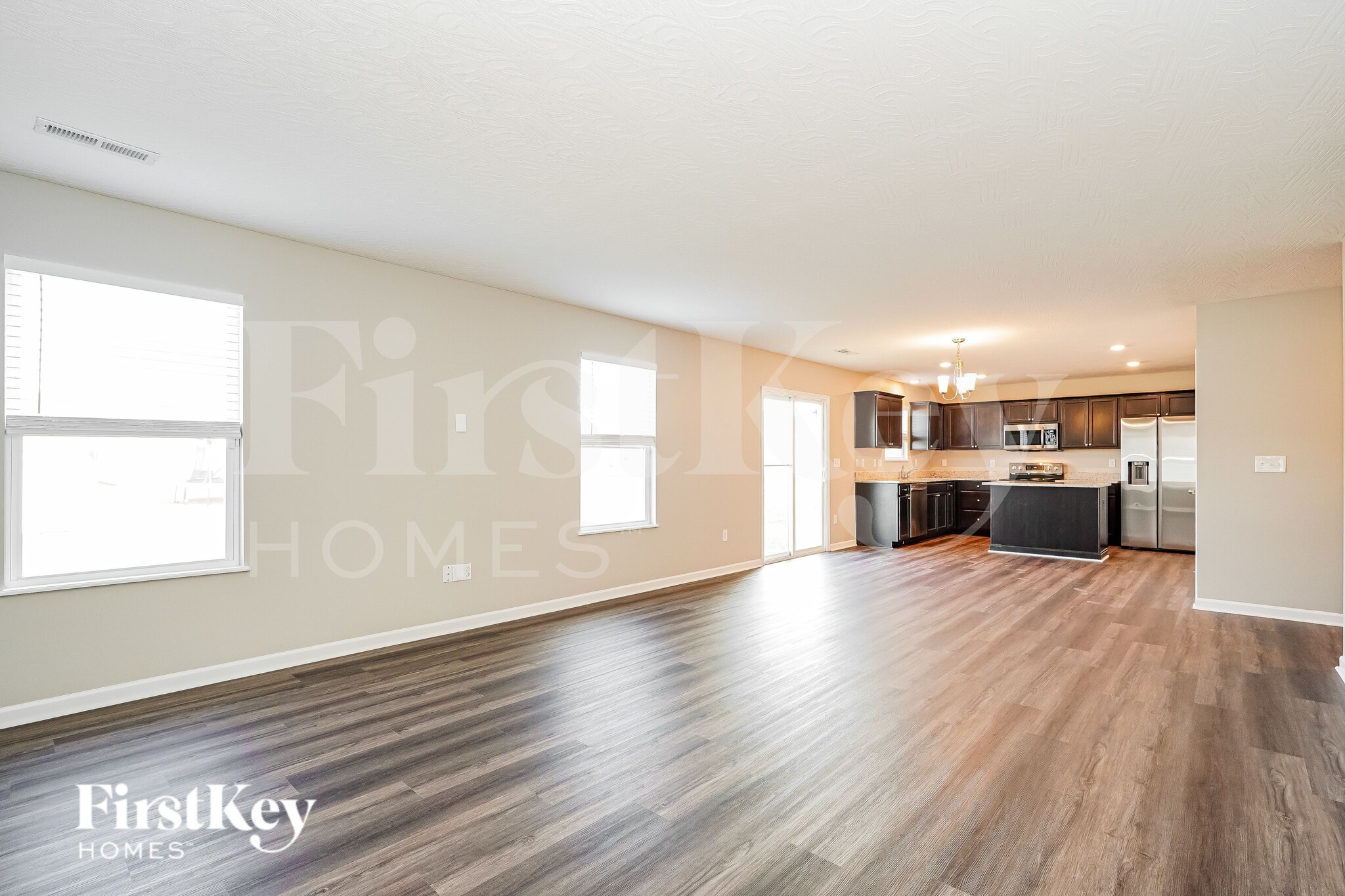 Building Photo - 5416 Branchville Dr