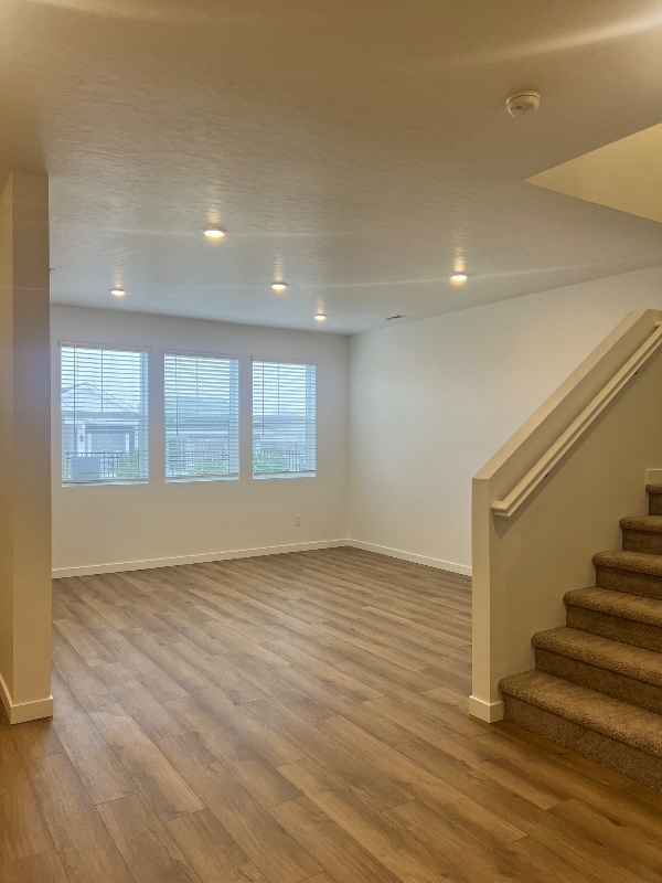 Building Photo - 4112 W Cirrus Ln