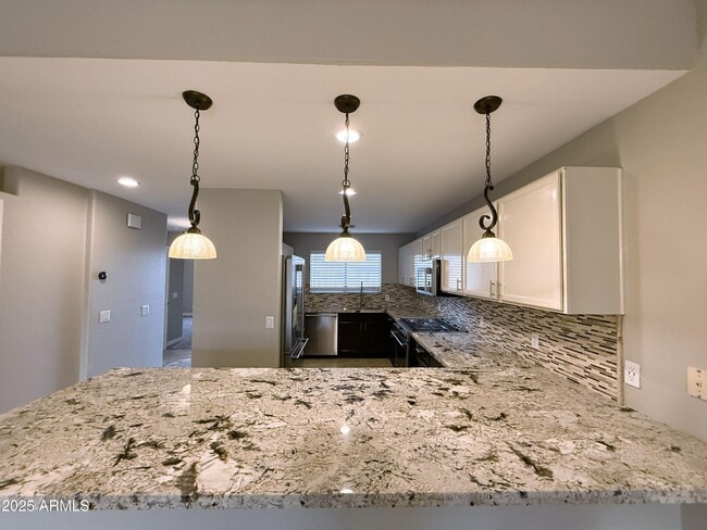 Building Photo - 205 N 74th St