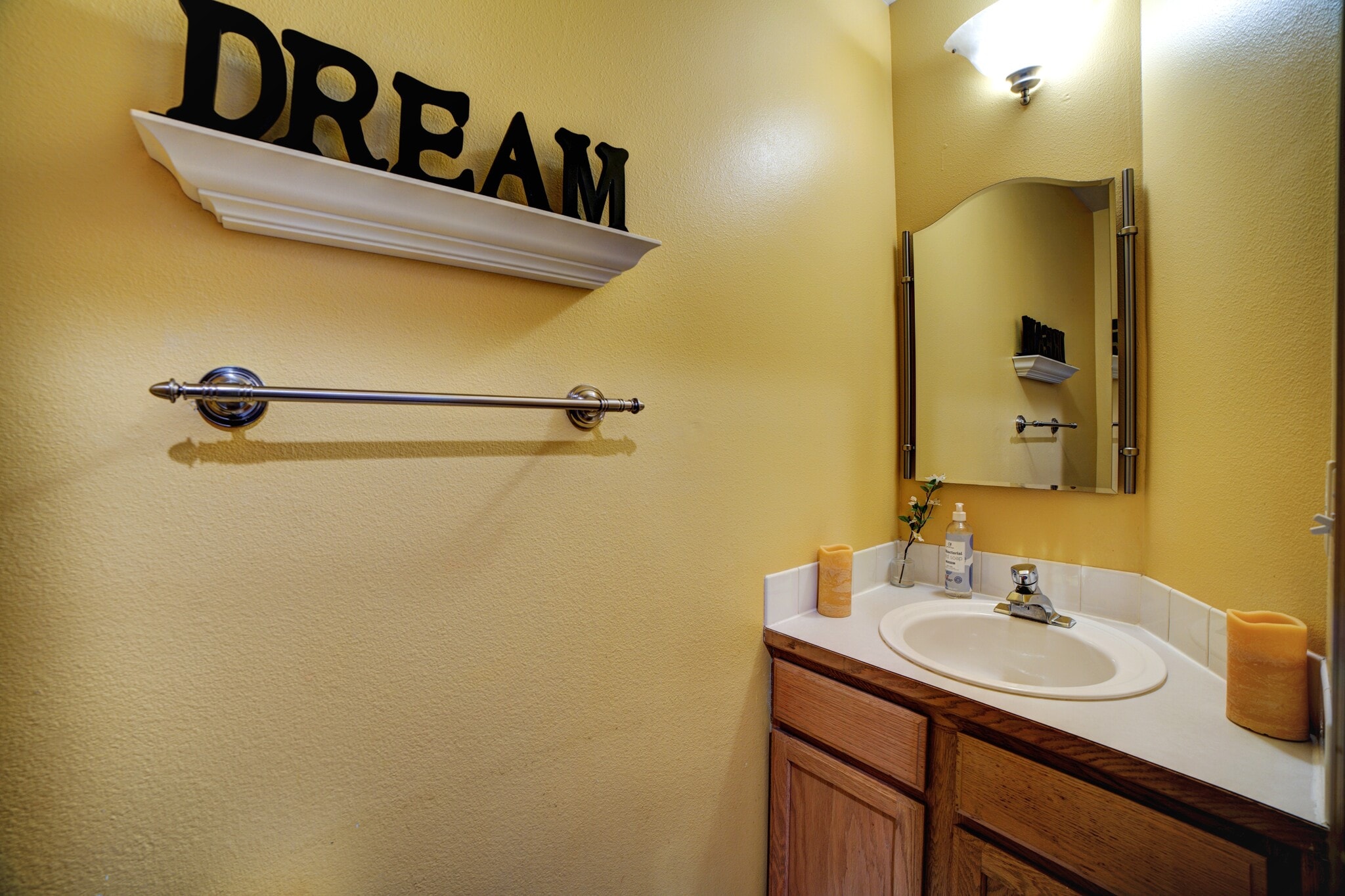 Building Photo - 10537 Midvale Ave N