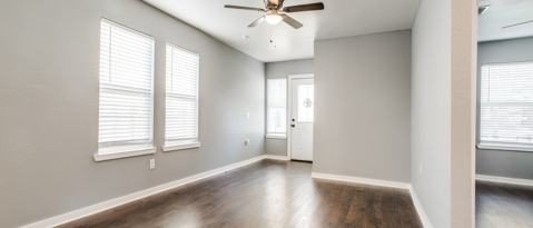 Building Photo - 1212 Hamblen St