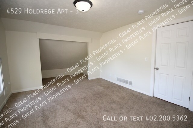 Building Photo - 4529 Holdrege St