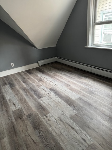 Building Photo - 2511 John F. Kennedy Blvd