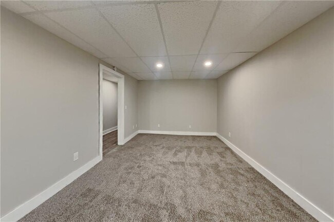 Building Photo - 4614 Blakedale Cir