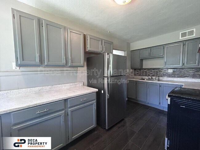 Building Photo - 9224 Kathlyn Dr