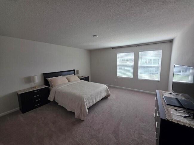 Building Photo - 1128 Eagle Claw Ln