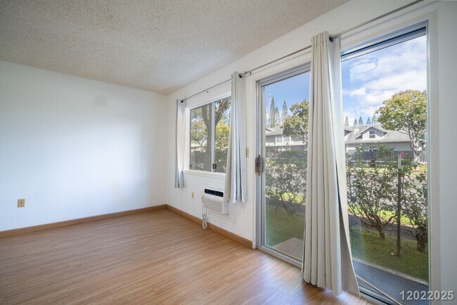 Building Photo - 95-1013 Ainamakua Dr #71