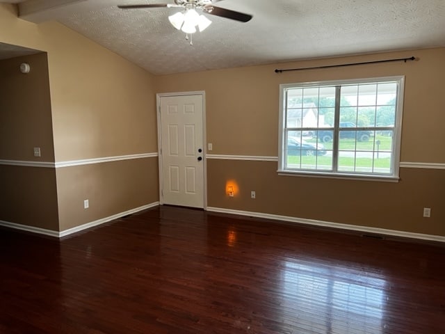 Building Photo - 11 Lone Oak Dr