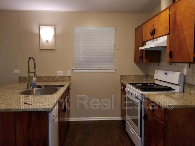 Building Photo - 6234 Flint Rock Dr