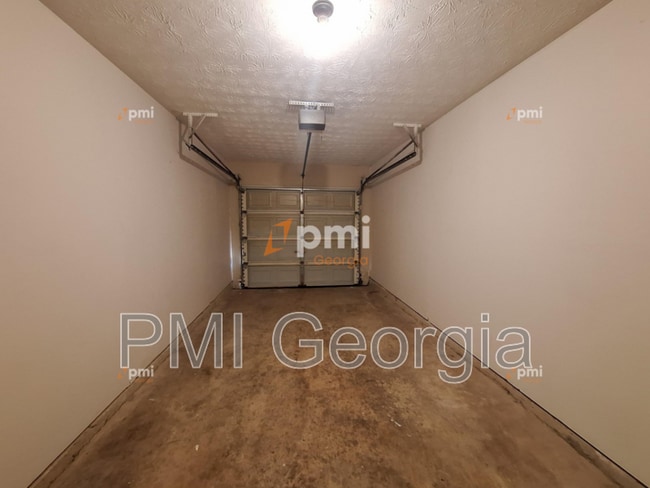 Building Photo - 636 Georgetown Ct