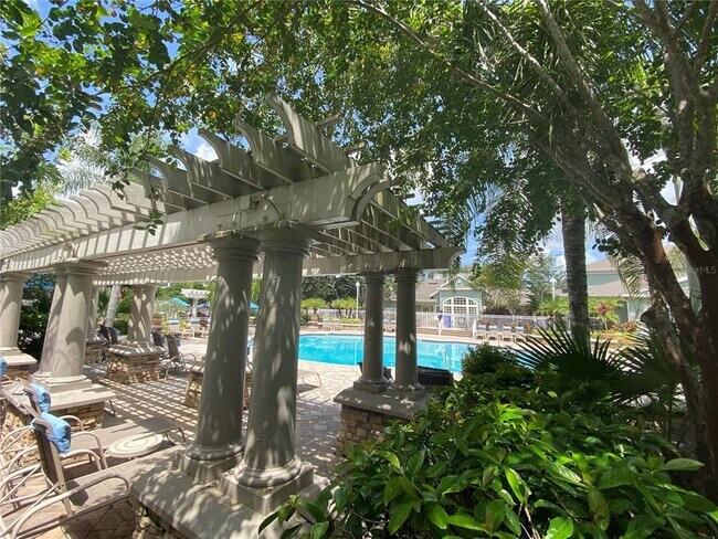 Building Photo - 12843 Madison Pointe Cir