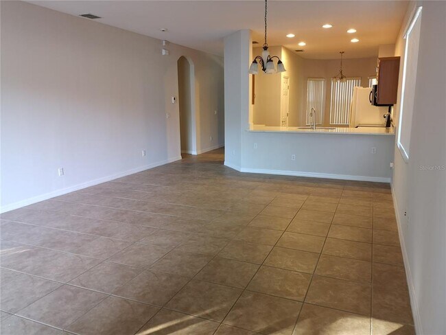 Building Photo - 5118 Santa Ana Dr