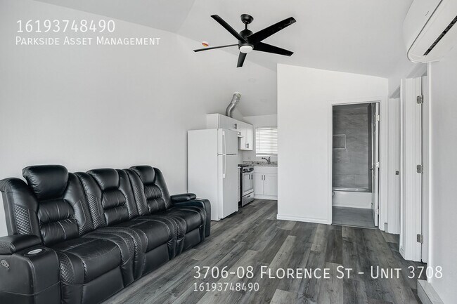 Primary Photo - 3706-08 Florence St-Unit 3708