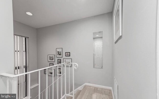 Building Photo - 1124 25th St NW