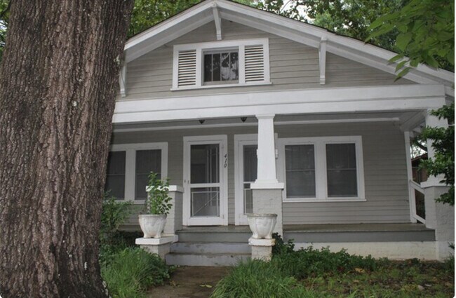 Building Photo - 410 Chamberlain St