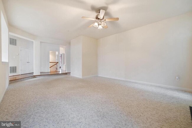 Building Photo - 15303 Glastonbury Way