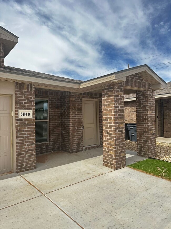 Building Photo - 3408 Tiffin Ave