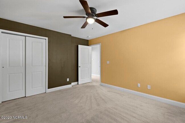 Building Photo - 303 Vilas Way S