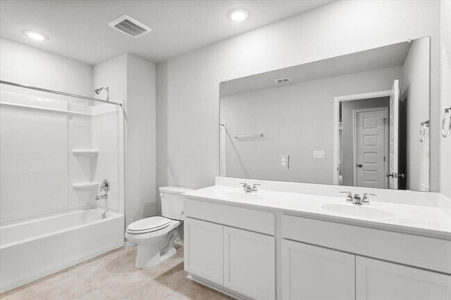 Building Photo - 5004 Sea Salt Dr