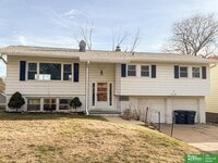 Building Photo - 5029 Arbor Cir