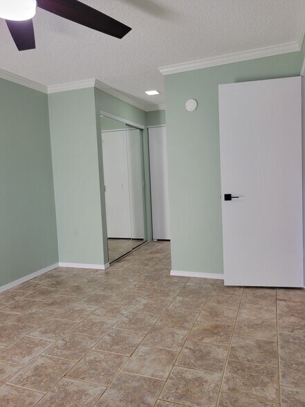 Building Photo - 160 Keonekai Rd