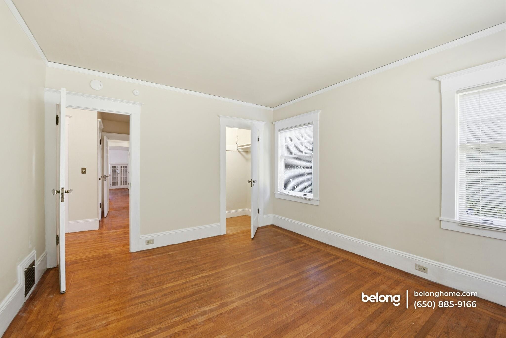 Building Photo - 31 Hardwick Ave