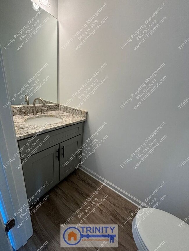 Building Photo - Newly Built 3 bed/ 2.5 Bath Duplex Minutes from the Heart of Downtown Greenville!