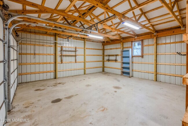 Building Photo - 26 Toms River Rd