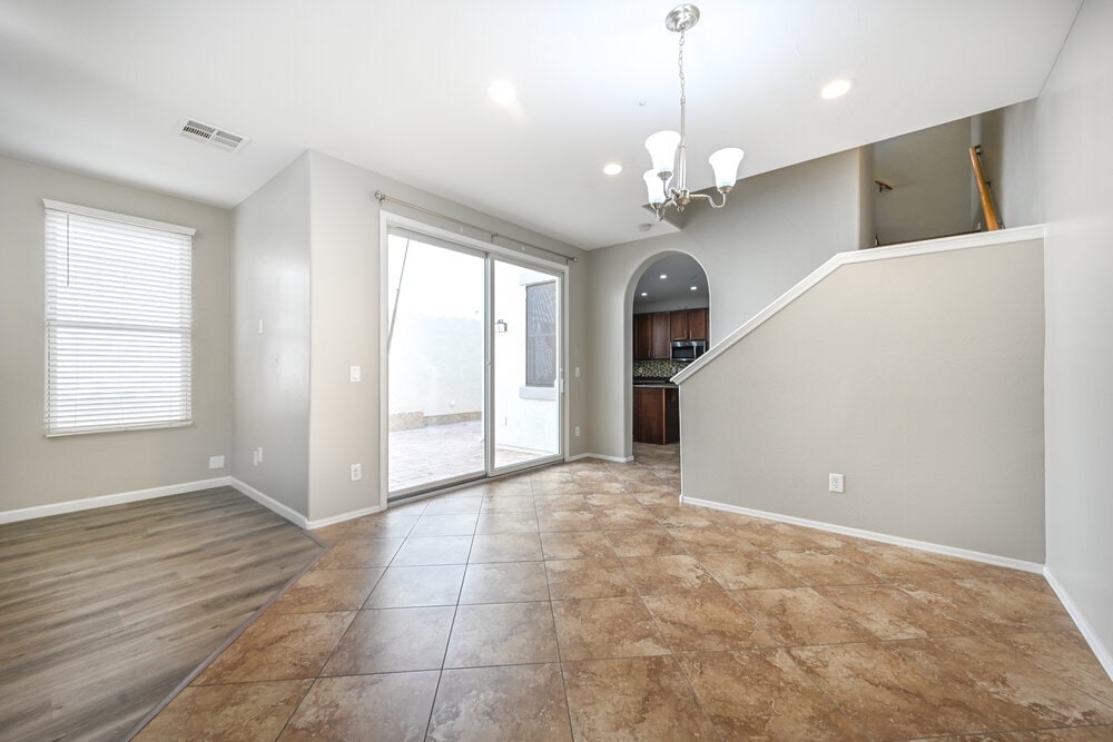 Building Photo - 28926 N 124th Dr