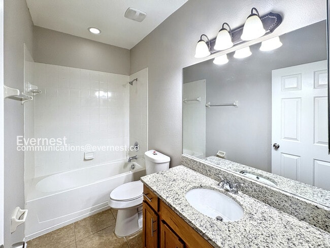 Building Photo - 12806 Belvedere Song Way