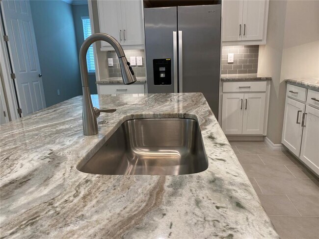 Building Photo - 124 Soliera St