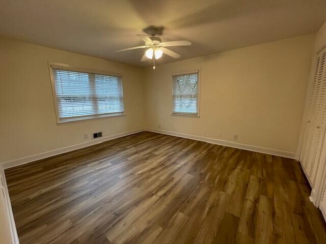Building Photo - 1527 Alpine Dr