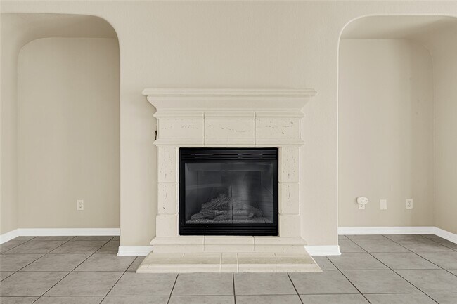 Building Photo - 3906 Point Cuero Ct