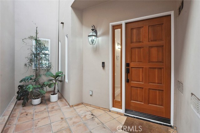 Building Photo - 6410 Lunita Rd