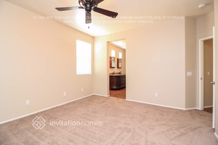 Building Photo - 575 Miracle Dr